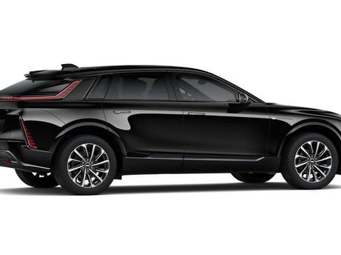 New 2027 Cadillac Lyriq Sport w/ LPO, Floor Liner Package AWD/4WD image 32