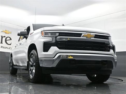 New 2026 Chevrolet Silverado 1500 LT image 3