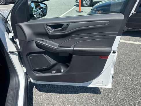 Certified 2023 Ford Escape FWD image 16