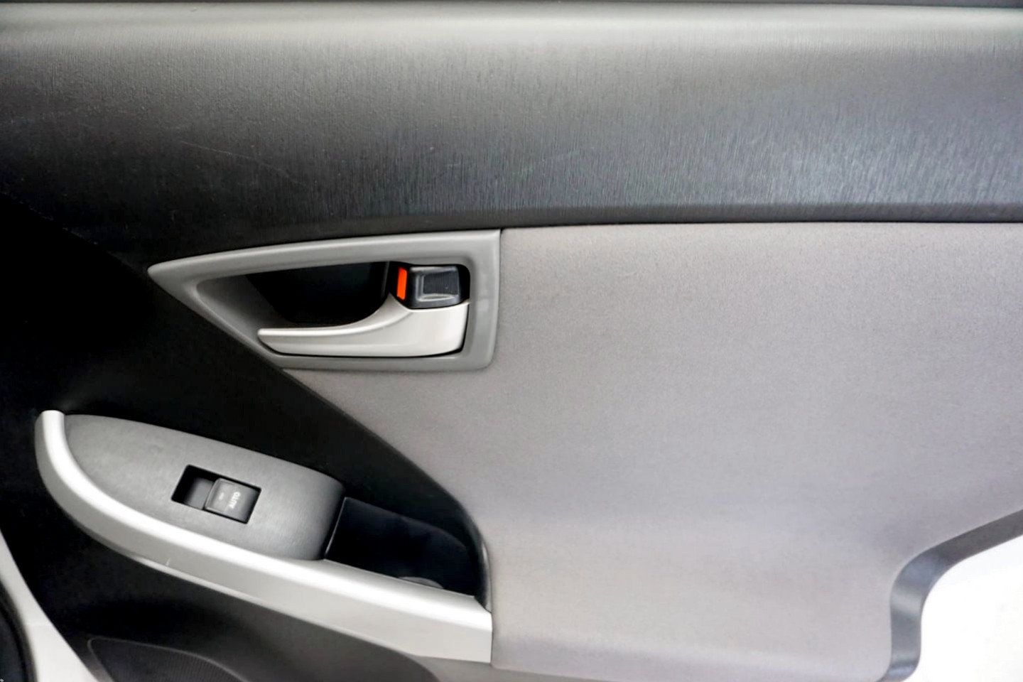 Used 2015 Toyota Prius Three FWD image 20