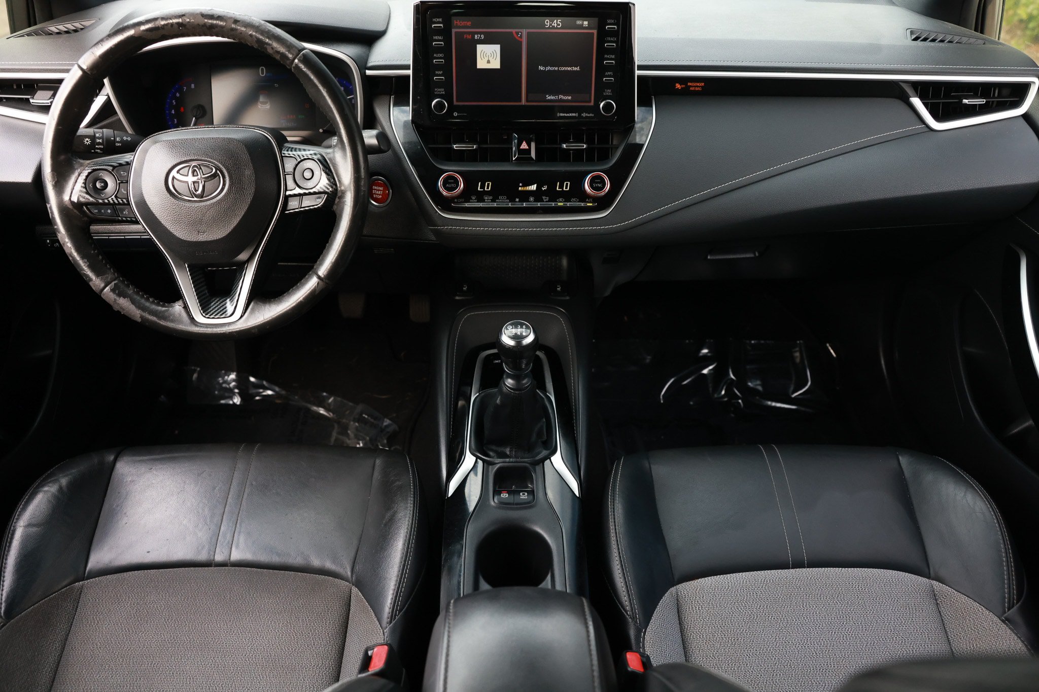 Used 2021 Toyota Corolla XSE FWD image 26