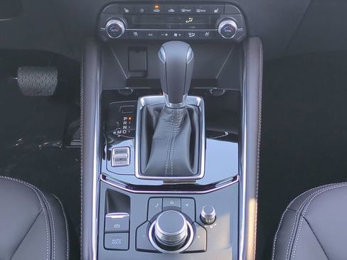 New 2025 MAZDA CX-5 Signature image 18