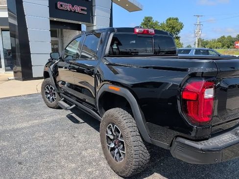 Used 2023 GMC Canyon AT4X AWD/4WD image 3