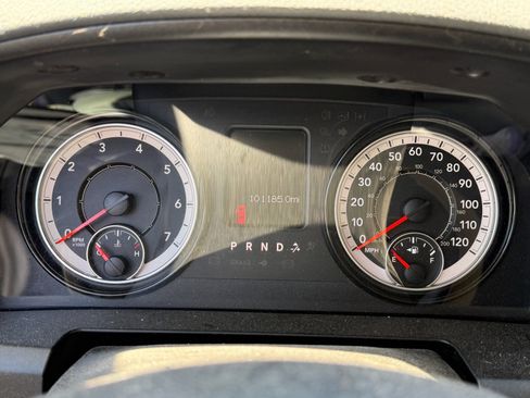 Used 2020 RAM 1500 Classic SLT RWD image 7