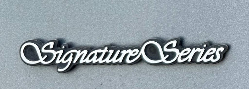 Used 1999 Lincoln Town Car Signature RWD image 9