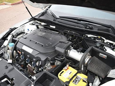 Used 2015 Honda Accord EX-L image 9