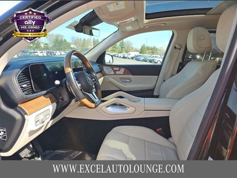 Used 2022 Mercedes-Benz GLS 450 4MATIC image 12
