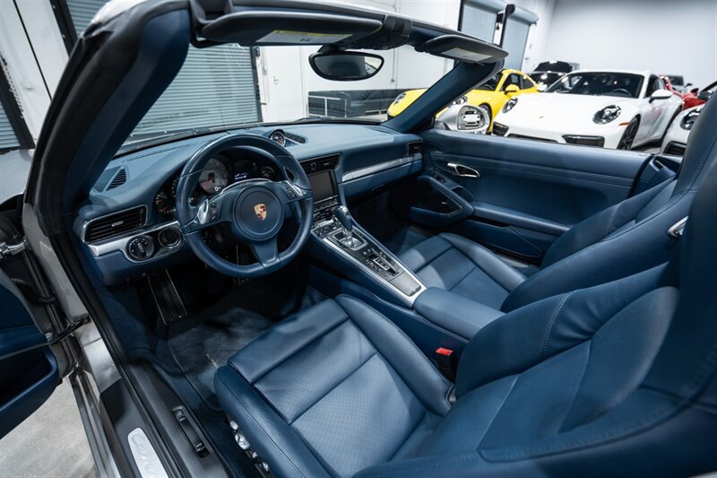 Used 2013 Porsche 911 Carrera 4S AWD/4WD image 21