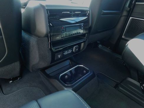 New 2026 Jeep Grand Wagoneer L Limited image 25