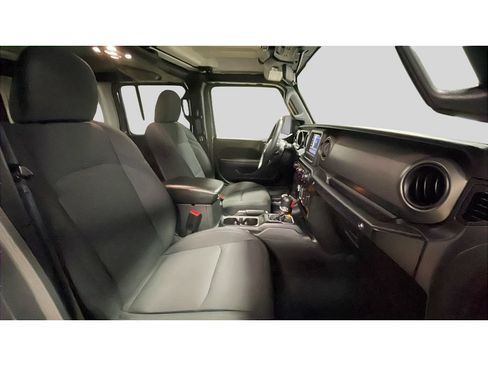 Used 2022 Jeep Wrangler Unlimited Sport AWD/4WD image 16
