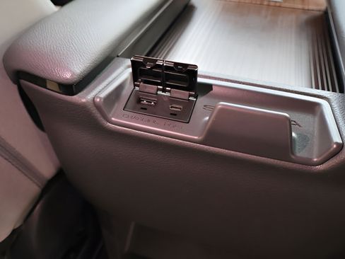 Used 2022 Toyota Sienna LE FWD image 26