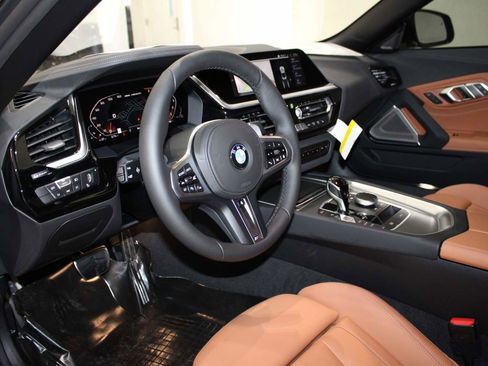 New 2026 BMW Z4 M40i w/ Premium Package image 14
