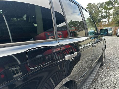 Used 2007 Land Rover Range Rover HSE image 10