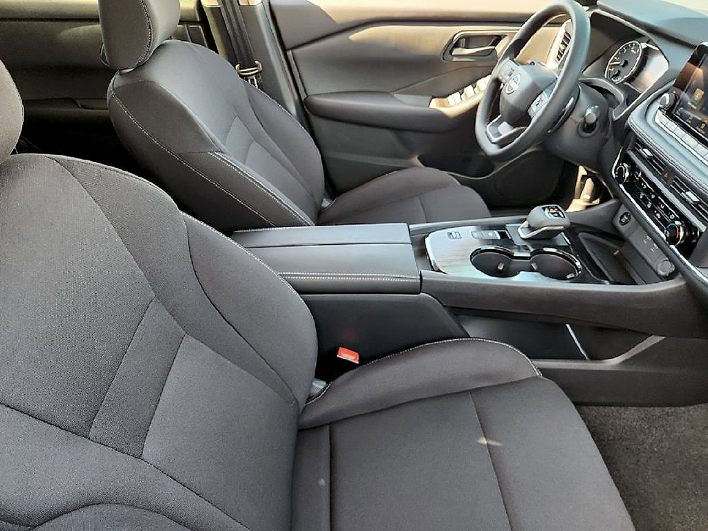 New 2027 Nissan Rogue S FWD image 13