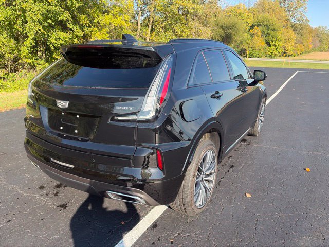 Used 2024 Cadillac XT4 Sport AWD/4WD image 12