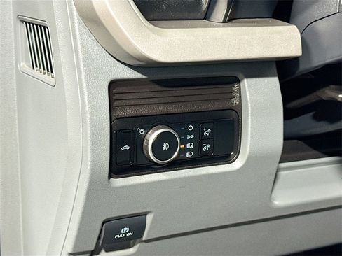 Used 2024 Ford F350 XLT image 25
