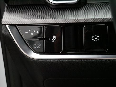 Used 2025 Kia Sportage SX FWD image 28