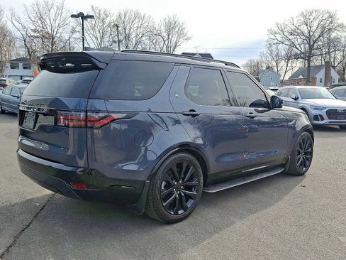 Used 2024 Land Rover Discovery Dynamic SE image 25