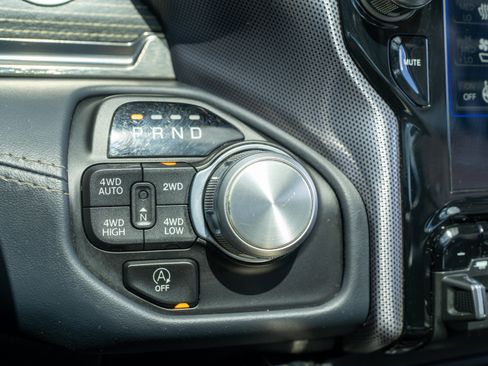 Used 2019 RAM 1500 Limited AWD/4WD image 27