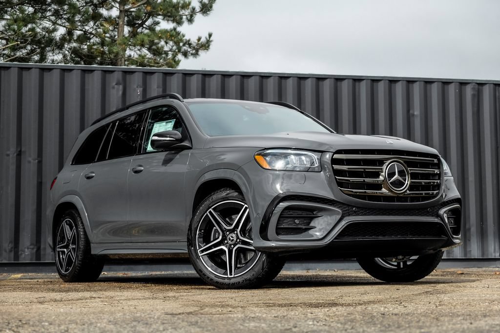 Certified 2026 Mercedes-Benz GLS 450 4MATIC image 1