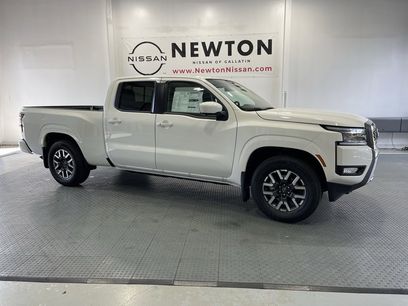 New 2025 Nissan Frontier SL