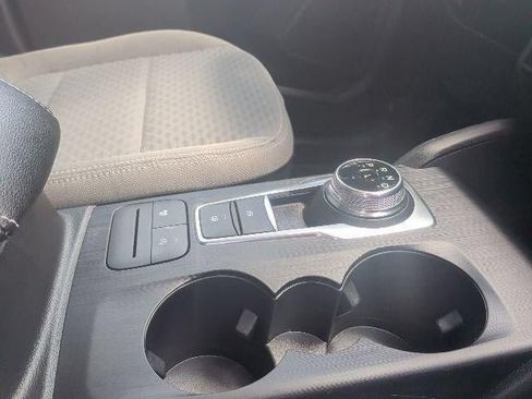 Used 2022 Ford Escape SE AWD/4WD image 21