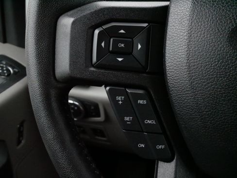 Used 2018 Ford F150 XLT w/ Equipment Group 302A Luxury AWD/4WD image 27