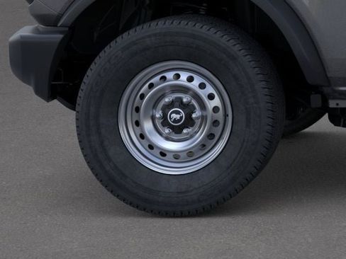 New 2025 Ford Bronco 4-Door AWD/4WD image 21