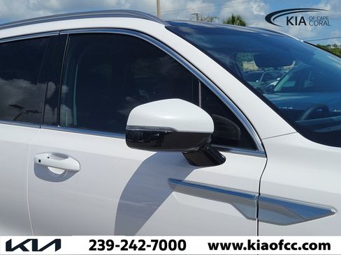 New 2026 Kia Sorento S FWD image 8