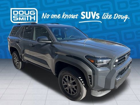 Used 2025 Toyota 4Runner SR5 image 7