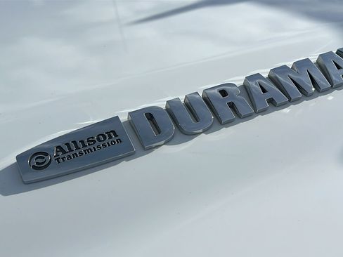 Used 2015 Chevrolet Silverado 2500 LT w/ LT Convenience Package image 13