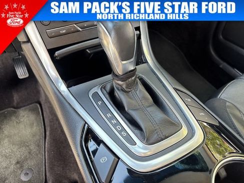 Used 2016 Ford Edge Titanium w/ Equipment Group 302A FWD image 29