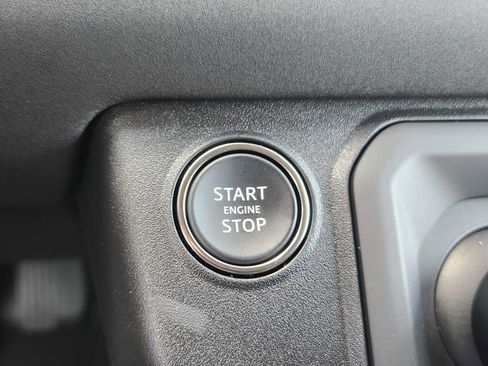 Used 2023 Land Rover Defender 110 75th Limited Edition AWD/4WD image 20