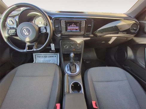 Used 2019 Volkswagen Beetle 2.0T S image 10