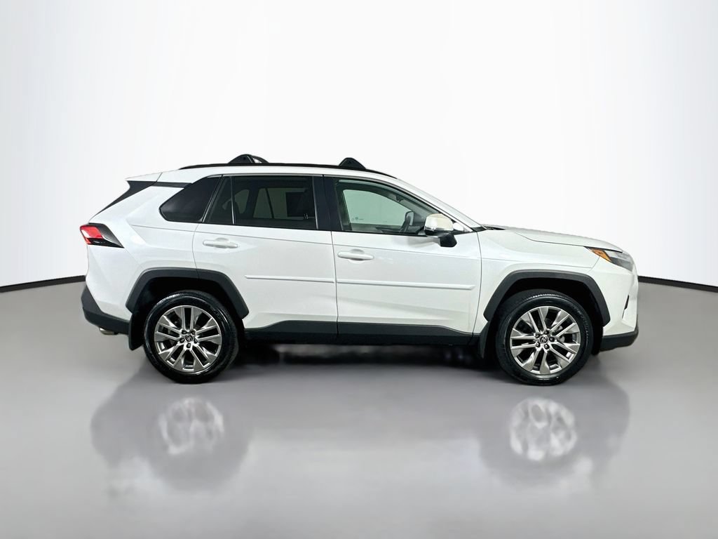 Used 2024 Toyota RAV4 XLE Premium FWD image 7