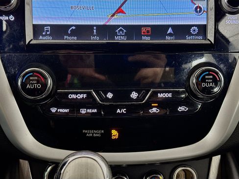 Used 2017 Nissan Murano Platinum w/ Platinum Technology Package image 23