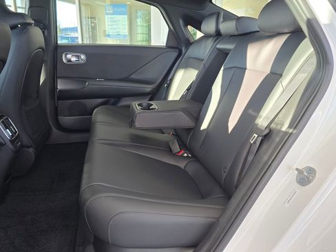 New 2025 Hyundai Ioniq 6 SEL image 29