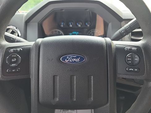 Used 2016 Ford F250 XLT AWD/4WD image 15