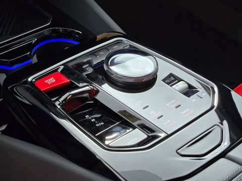 New 2026 BMW M5 w/ Executive Package image 21