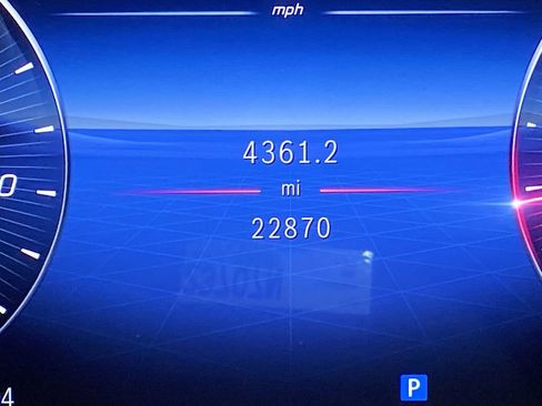 Used 2023 Mercedes-Benz C 300 4MATIC Sedan image 13