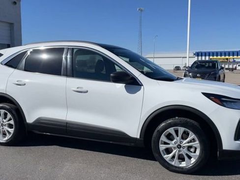 Used 2024 Ford Escape Active w/ Tech Pack #1 image 3