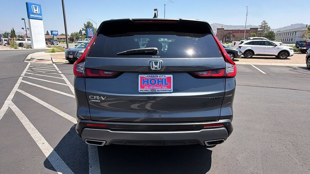 Used 2024 Honda CR-V Sport-L image 4