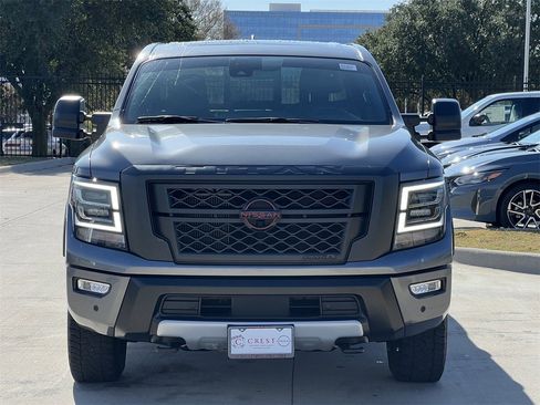 Certified 2023 Nissan Titan PRO-4X w/ Pro-4x Convenience Package image 10