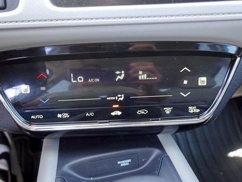 Used 2021 Honda HR-V EX image 21