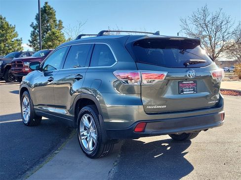 Used 2014 Toyota Highlander Limited Platinum image 6