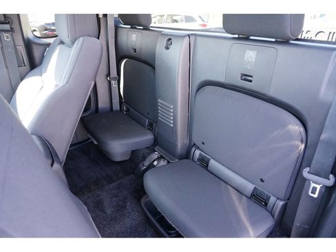 Used 2024 Nissan Frontier S w/ S Utility Package image 19