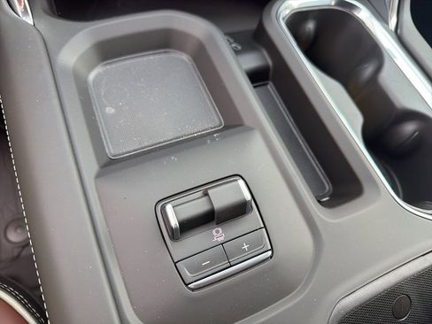 New 2026 GMC Sierra 2500 Denali Ultimate image 22