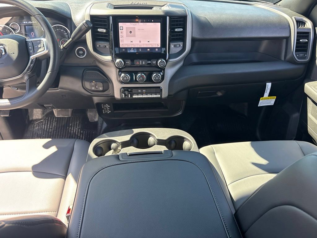 New 2026 RAM 5500 Tradesman w/ Chrome Appearance Group AWD/4WD image 30