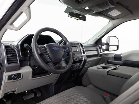 Used 2019 Ford F250 XLT image 12