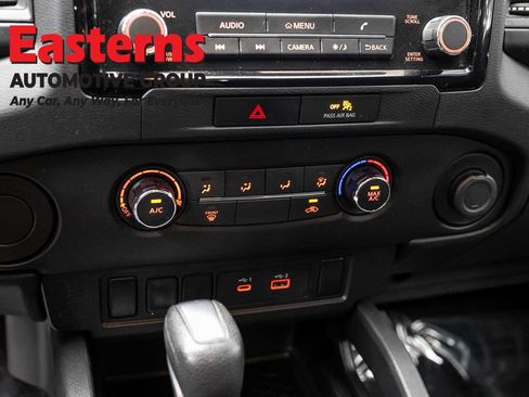 Used 2022 Nissan Frontier S RWD image 19
